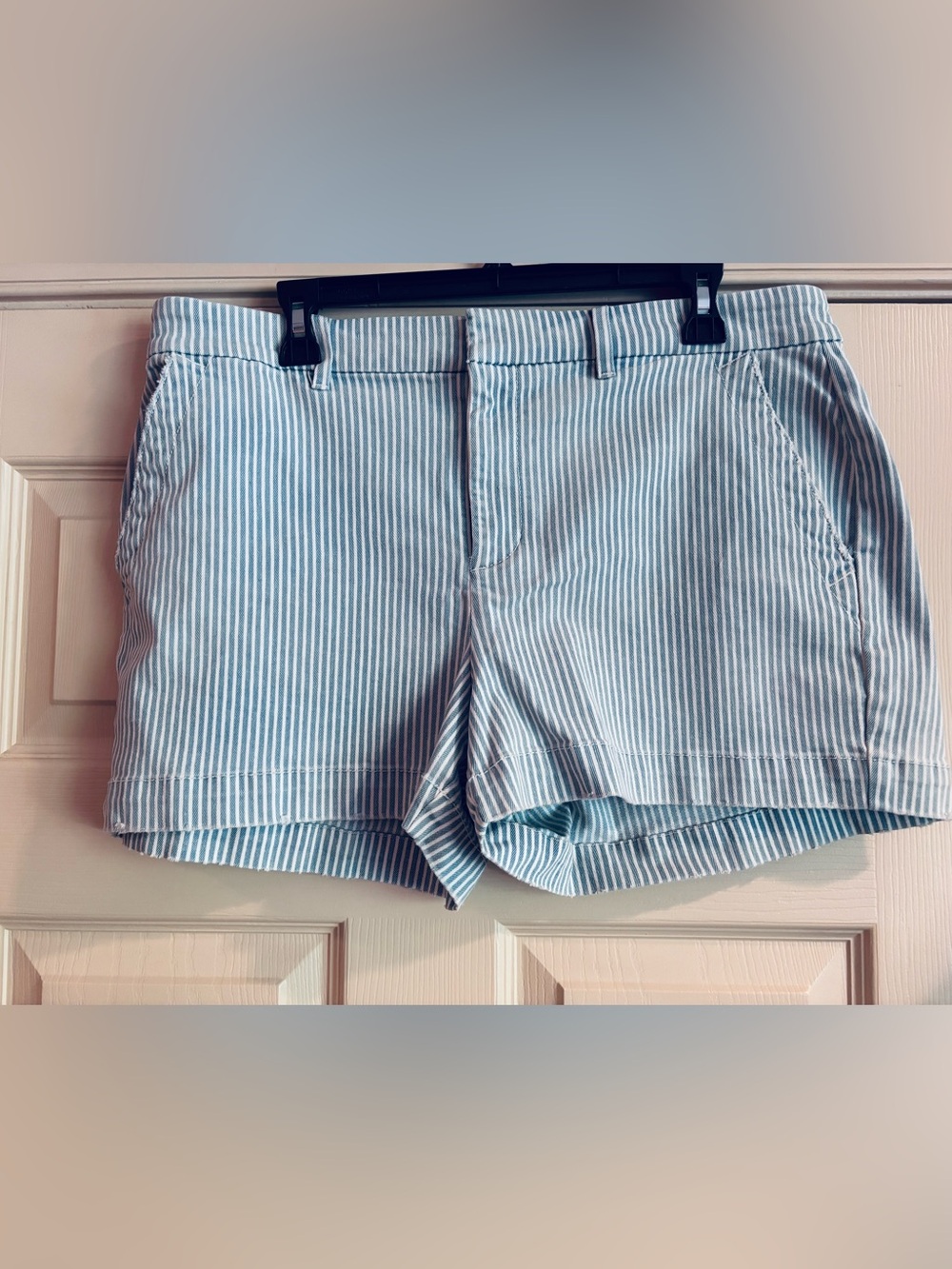 Loft Light Blue & White Striped denim Shorts 3” Inseam